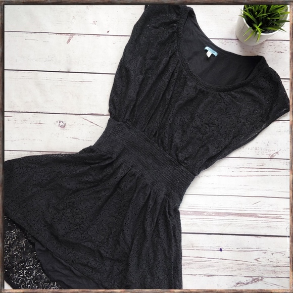 Anthropologie Dresses & Skirts - ANTHROPOLOGIE Leifnotes Black Lace Hi-Lo Dress, S